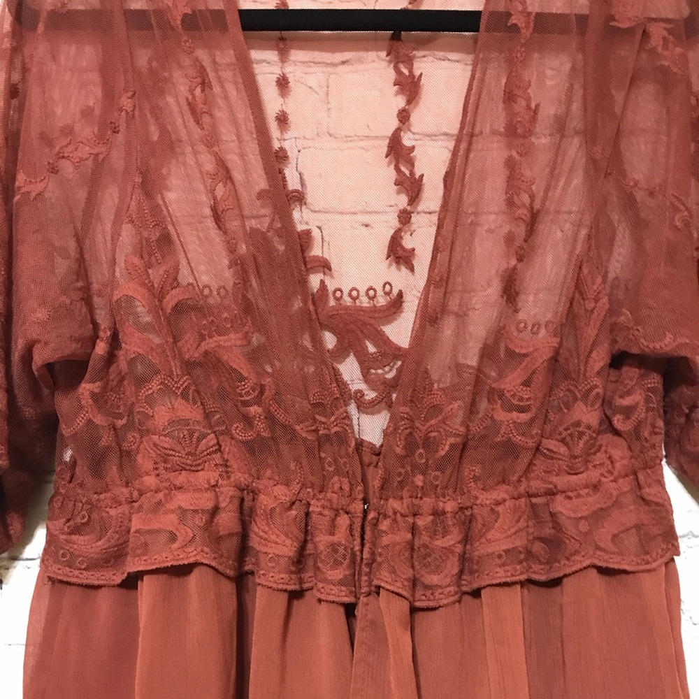 Sheer Lace Top - Picture 3 of 7